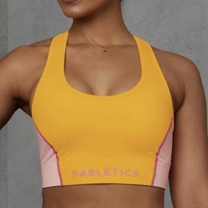 NWT fabletics on the go medium impact sports bra